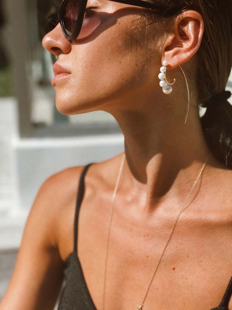 Naia Earrings - Gold